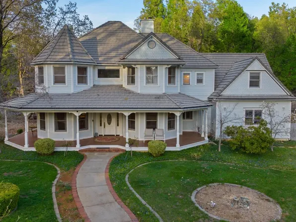 13016 Somerset Dr, Grass Valley, CA 95945