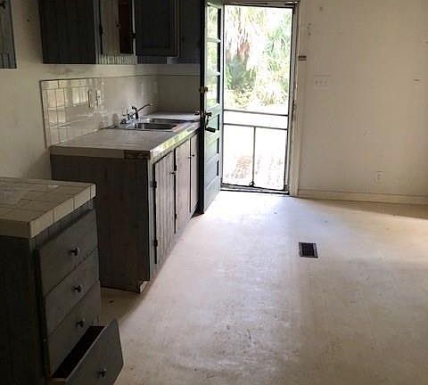 3rd image of 5045 Jacksonville Thalman Ave