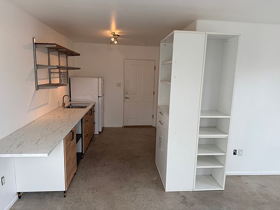 3rd image of 416 Cornell Dr SE #C