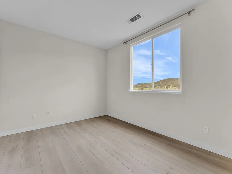 32 Rowe Ranch Dr — Photo 36