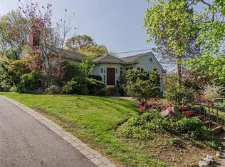 269 Woodcliff Rd, Newton, MA 02461