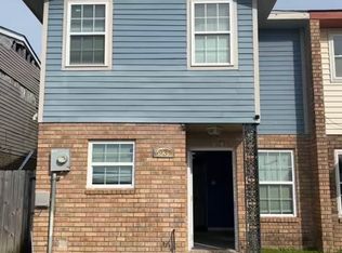 6937 Barrington Ct, New Orleans, LA 70128