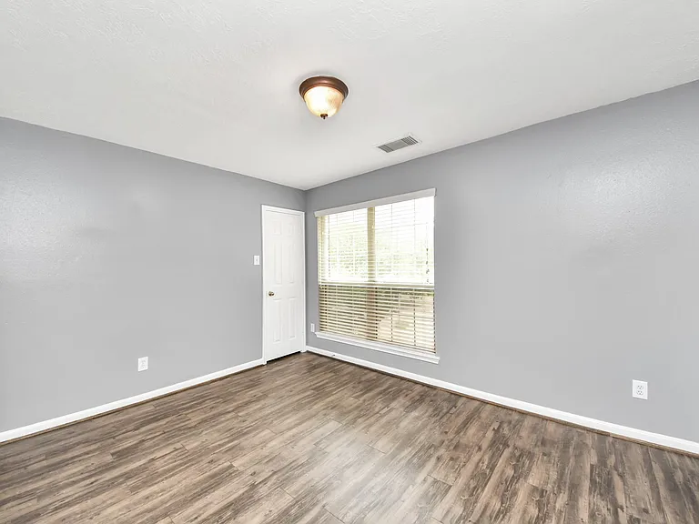 19215 Terra Forest Ct — Photo 38