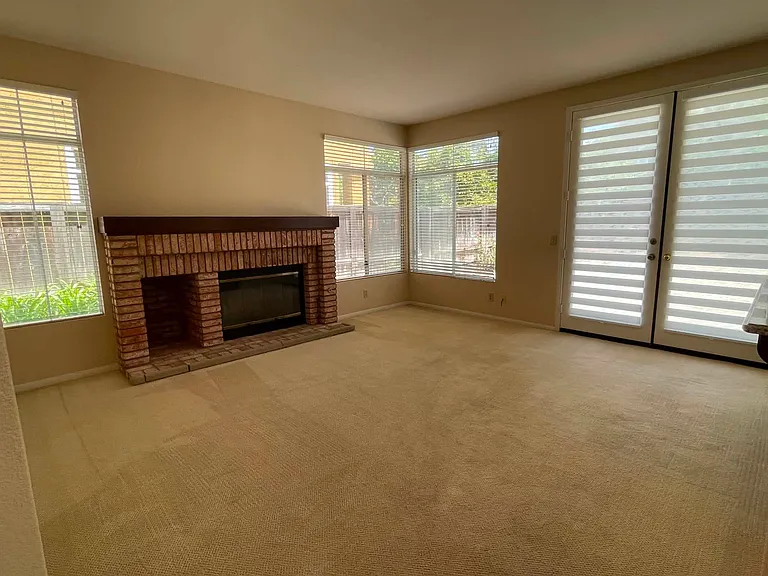 12615 Picrus St — Photo 15