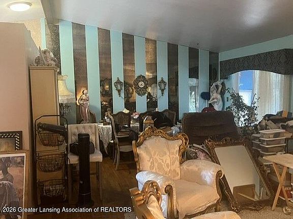 2nd image of 4322 Macdougal Cir