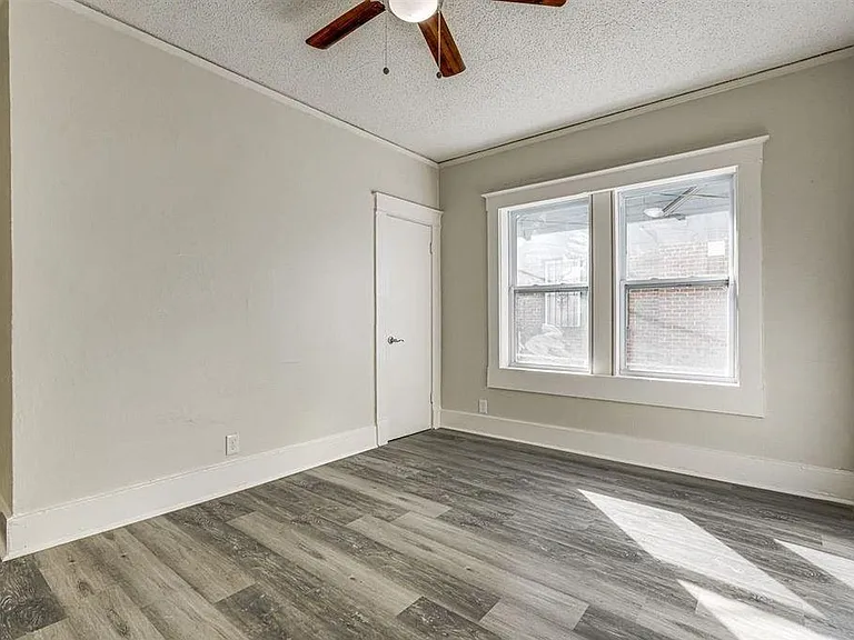 625 Spring St — Photo 10
