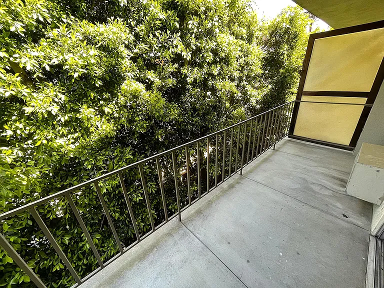 1054 S Bedford St #205 — Photo 3