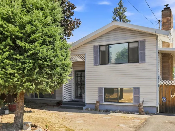 631 S Jefferson St, Medical Lake, WA 99022