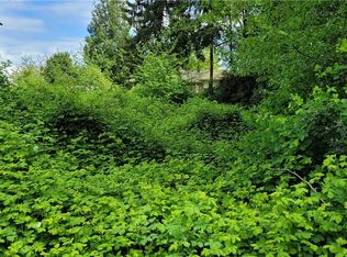 12044 Des Moines Memorial Dr S, Seattle, WA 98168