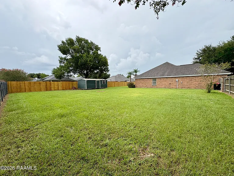 103 Kirkwood Ln — Photo 17