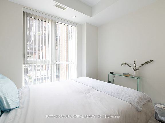 2nd image of 2300 Saint Clair Ave W #516