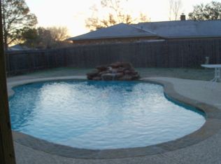 814 El Toro Ln, Houston, TX 77062