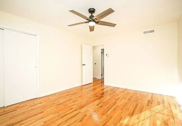 58 Williamsburg Dr #58 — Photo 14