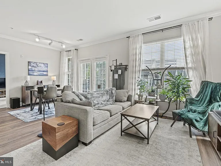 3009 Nicosh Cir #4301 — Photo 16