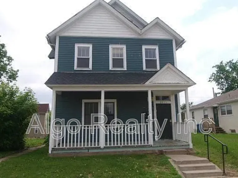 2411 Golden Valley Rd #2 — Photo 1