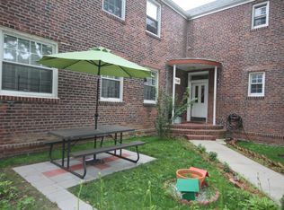 7729 141st St, Flushing, NY 11367