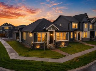 568 Grayling Ln, Rocky View County, AB T3Z 0G6