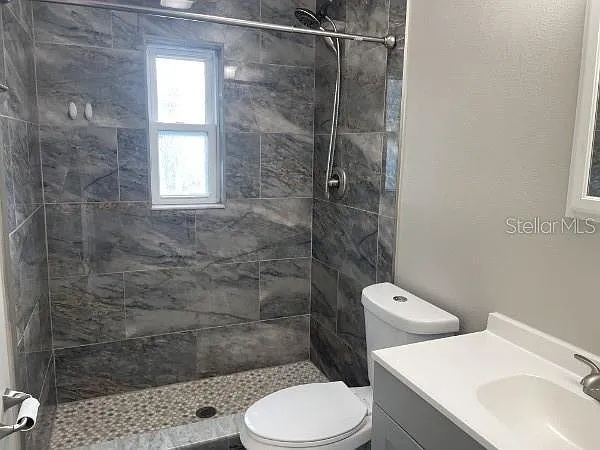 216 Bennett St — Photo 6