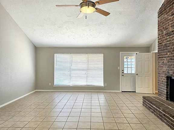 4th image of 13511 Piney Oaks Drive