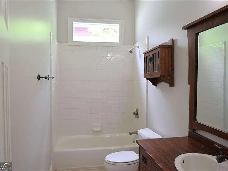 242 Dodd Ave SW — Photo 12