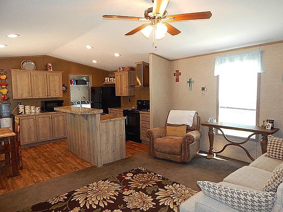 2nd image of 2444 Black Oak Dr