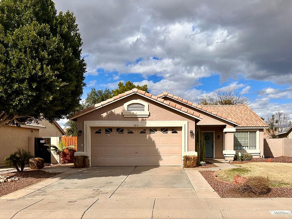 1st image of 3810 W Questa Dr