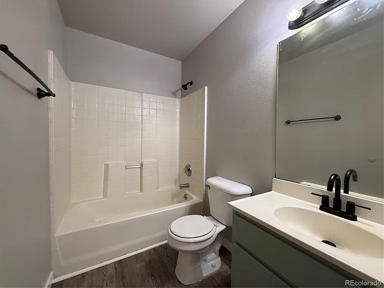 531 S Angus Ave #2 — Photo 20