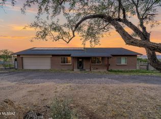 1030 N New Moon Dr, Oracle, AZ 85623