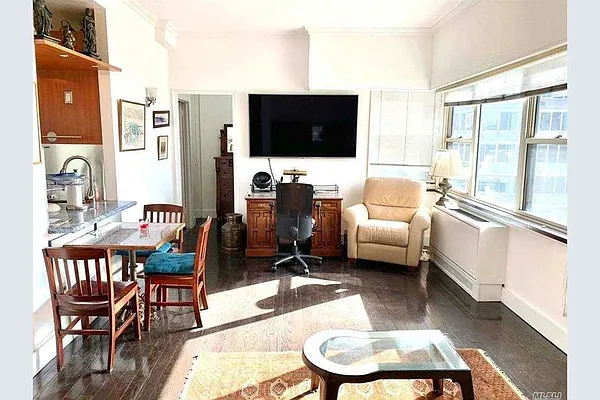 Rented by Charles Rutenberg Realty, Inc. | media 47