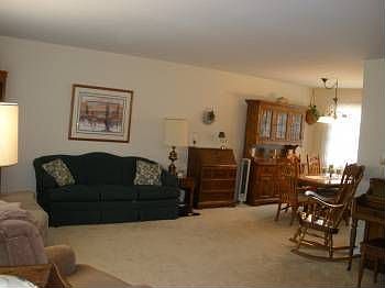 1st image of 3015 Knollwood Ln