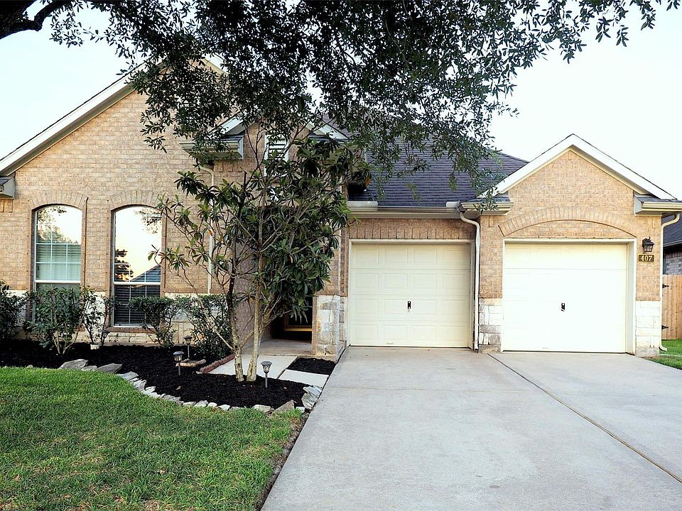 1st image of 407 Livingstone Ln