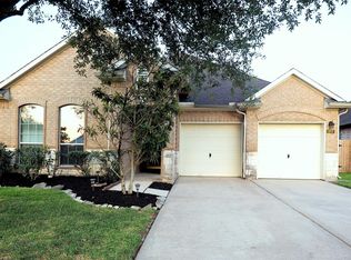 407 Livingstone Ln, League City, TX 77573