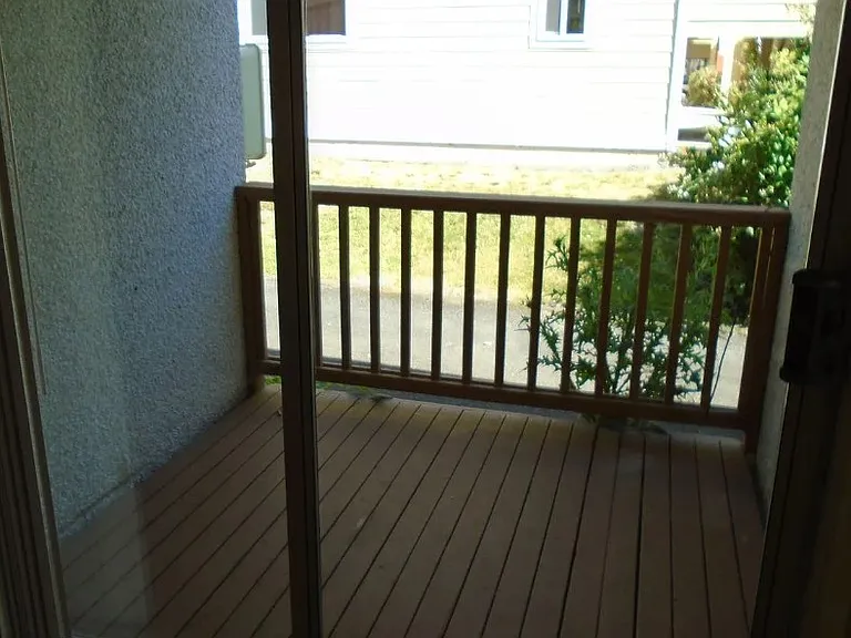 1019 Lenora Ct #4 — Photo 8