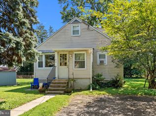 612 Brook St, Willow Grove, PA 19090