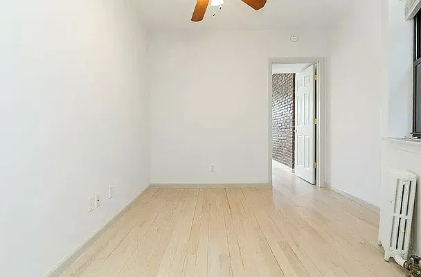 Rented by REAL New York | media 10