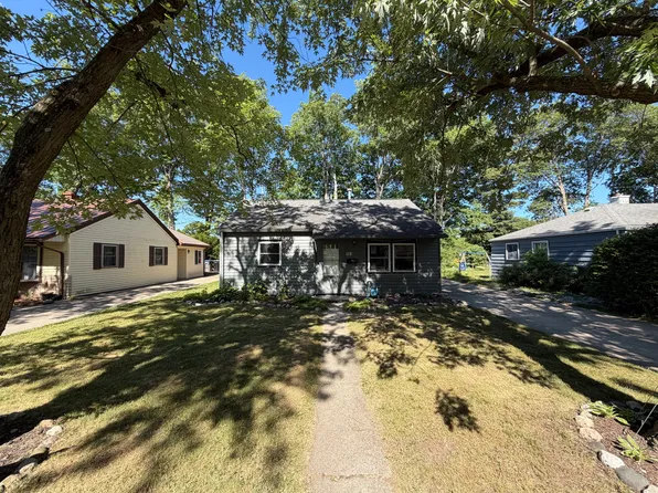 181 Joyce Ct, Elkhart, IN 46516
