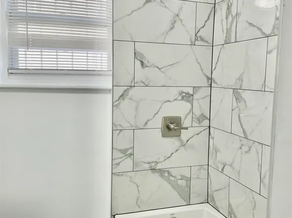 162 Fairview Avenue image 22 of 24