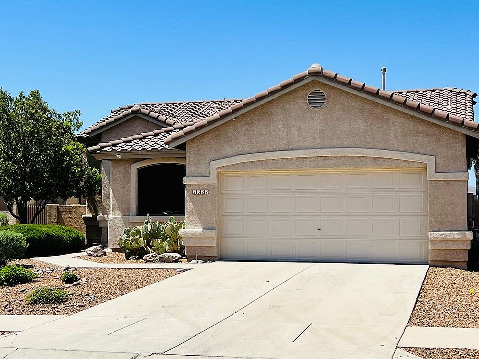 1st image of 2627 E Big View Dr