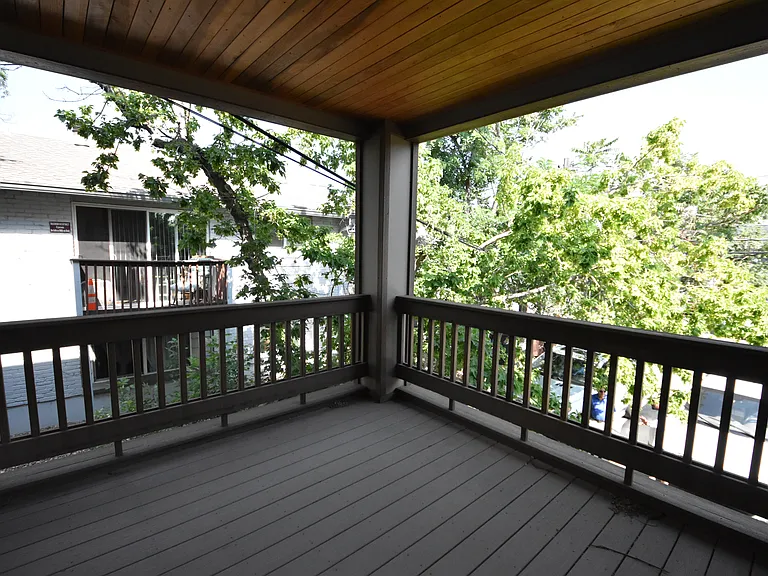 1921 Walnut St #101 — Photo 3