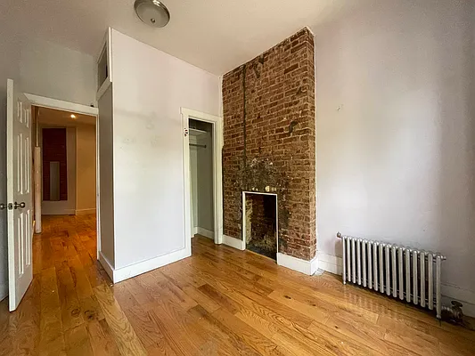 Rented by Keller Williams NYC | media 8