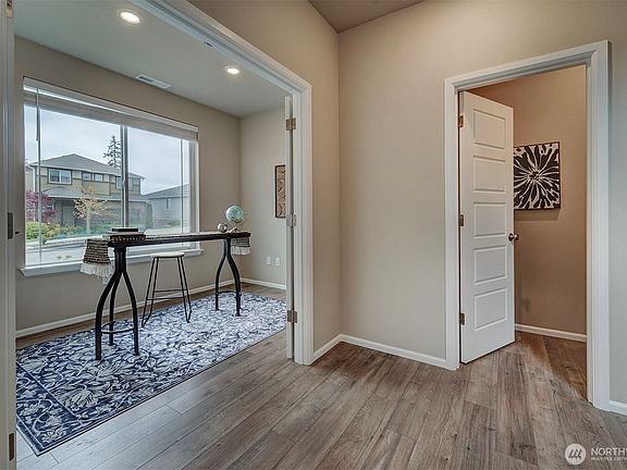 5th image of 1013 Timberline Avenue
