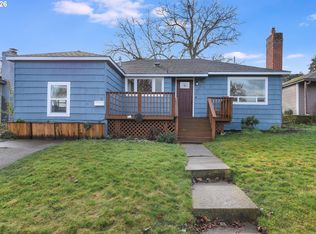 910 E 13th St, The Dalles, OR 97058