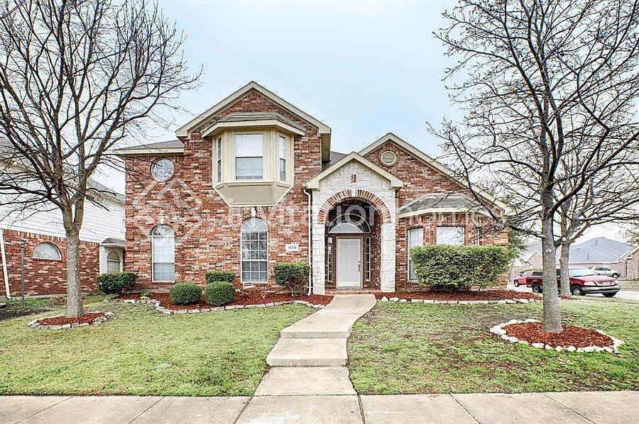 1833 Crabapple Ct Allen, TX 75002 — Photo 1