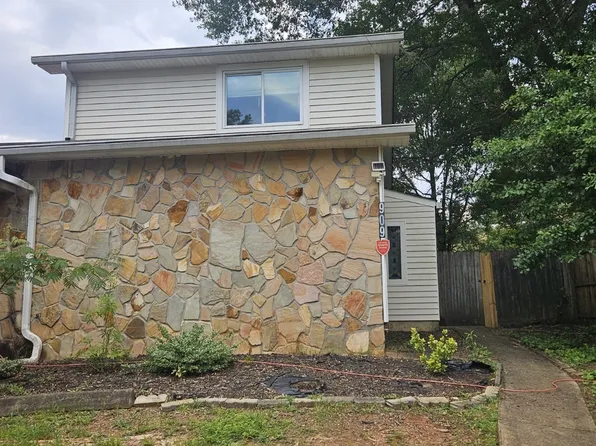 909 Ohara Dr, Jonesboro, GA 30236