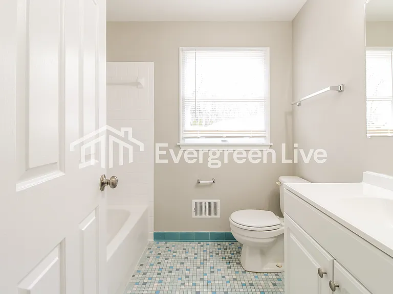 9906 Maidbrook Rd — Photo 9