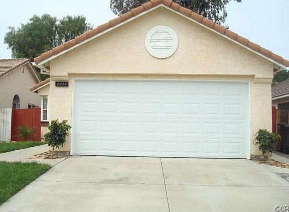 4th image of 2236 Wildflower Ave