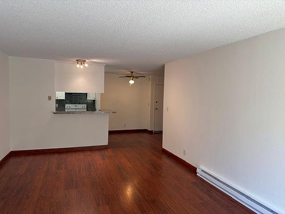3rd image of 391 Mandarin Dr APT 103