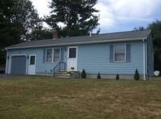 8 Primrose Ln, Gorham, ME 04038