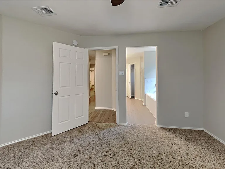 14707 Arbor Trace Ct — Photo 8