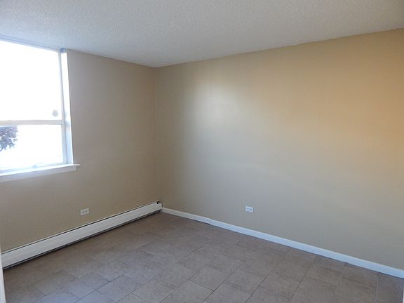 5th image of 9512 Glenlake Ave APT 130